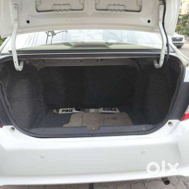 Honda Amaze, 2019, Petrol