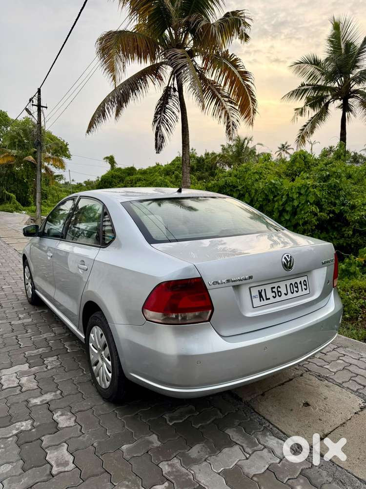 Volkswagen Vento Magnific 1.6 Comfortline, 2014, Diesel