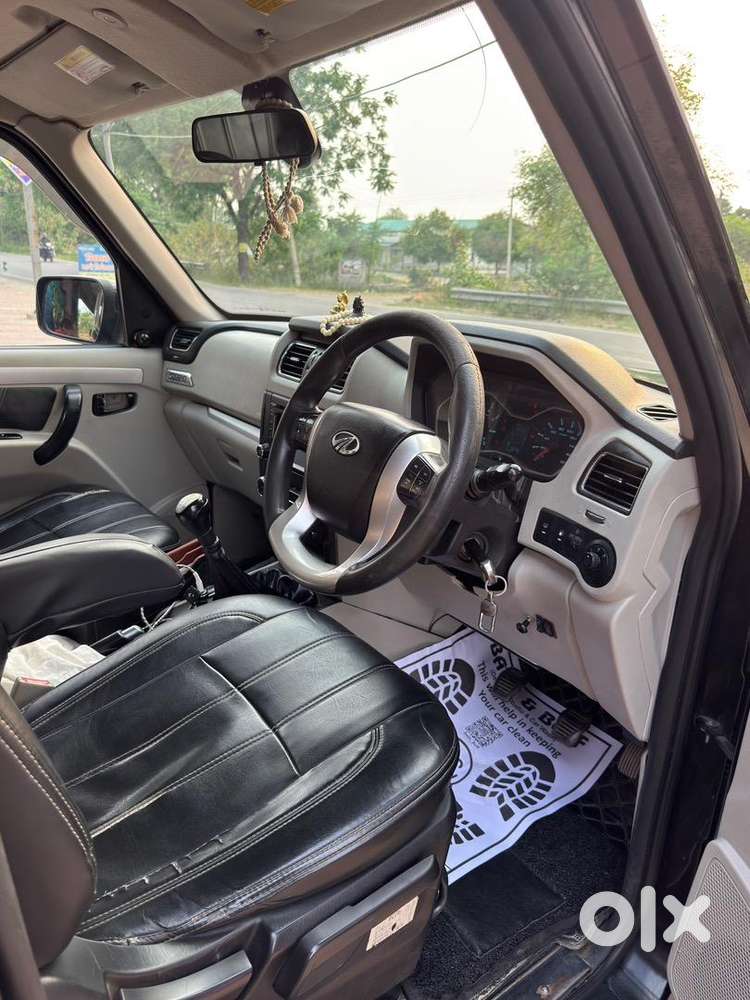 Mahindra Scorpio 2016 Diesel Well Maintained