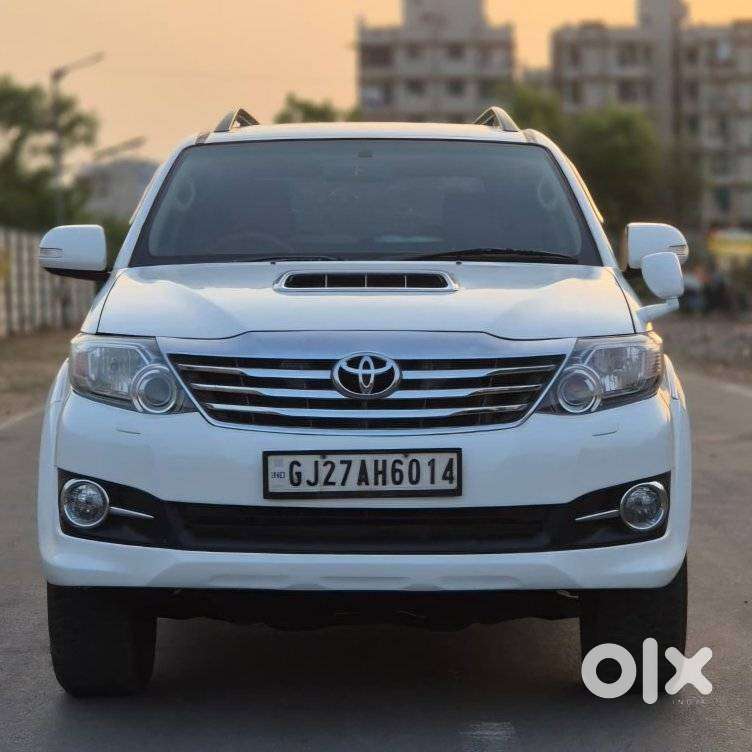 Toyota Fortuner 3.0 4x2 Mt, 2015, Diesel