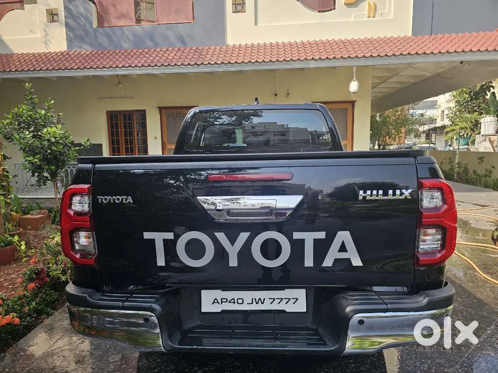 Toyota Hilux 2025 Diesel 2300 Km Driven