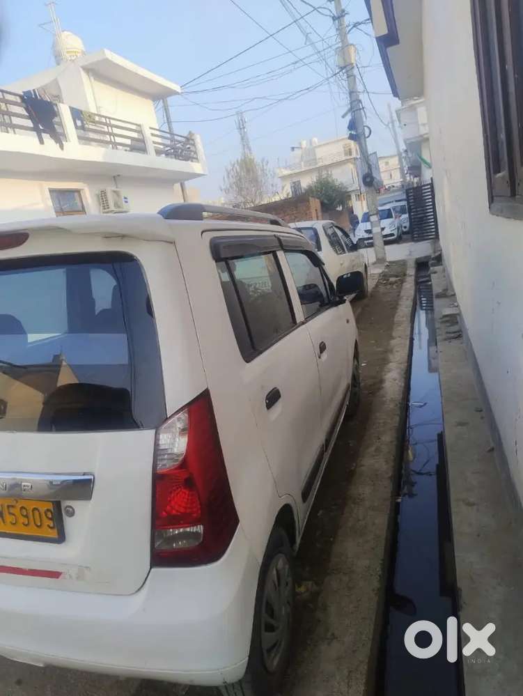 Maruti Suzuki Wagon R Lxi Cng 18