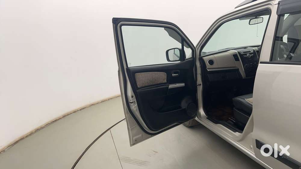 Maruti Suzuki Wagon R 1.0 Vxi (o) Amt, 2016, Petrol