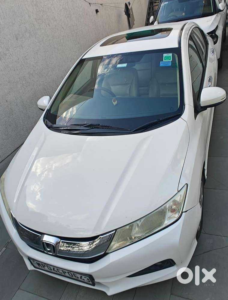 Honda Car Automatic 2015 Petrol/cng