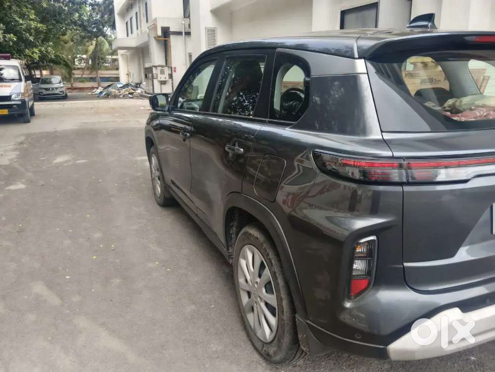 Maruti Suzuki Grand Vitara 7 Seater 2023 Petrol Well Maintained
