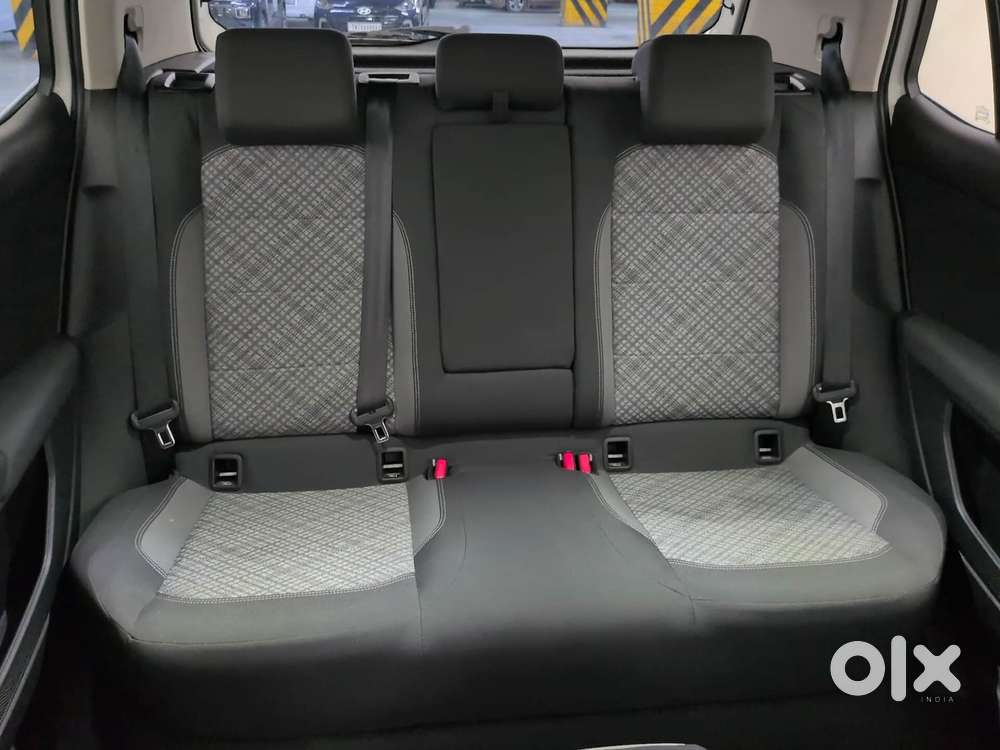 Volkswagen Taigun 1.0 Tsi Highline At, 2023, Petrol