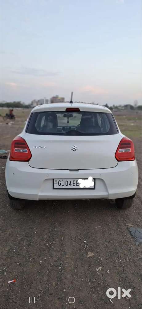Maruti Suzuki Swift 2023 Petrol 33767 Km Driven