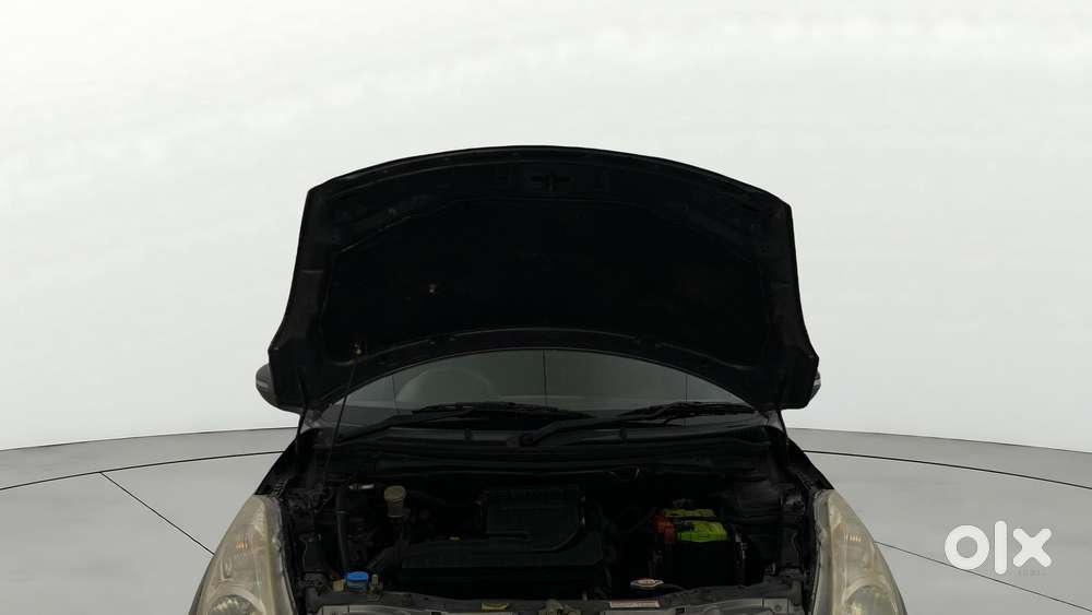 Maruti Suzuki Swift Vxi, 2013, Petrol