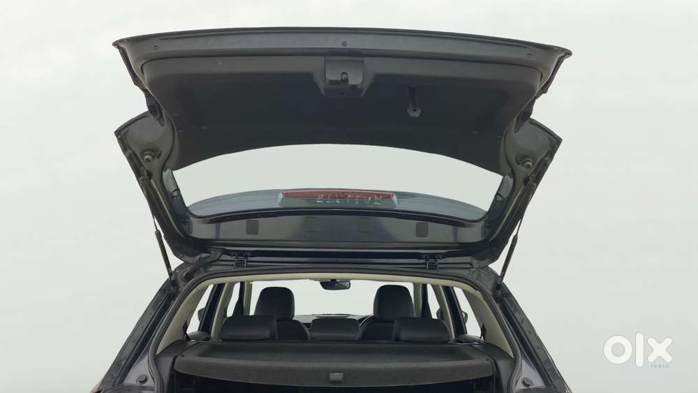 Skoda Kushaq 1.0 Tsi Style At, 2022, Petrol