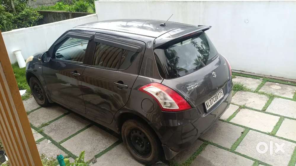 Maruti Suzuki Swift 2015