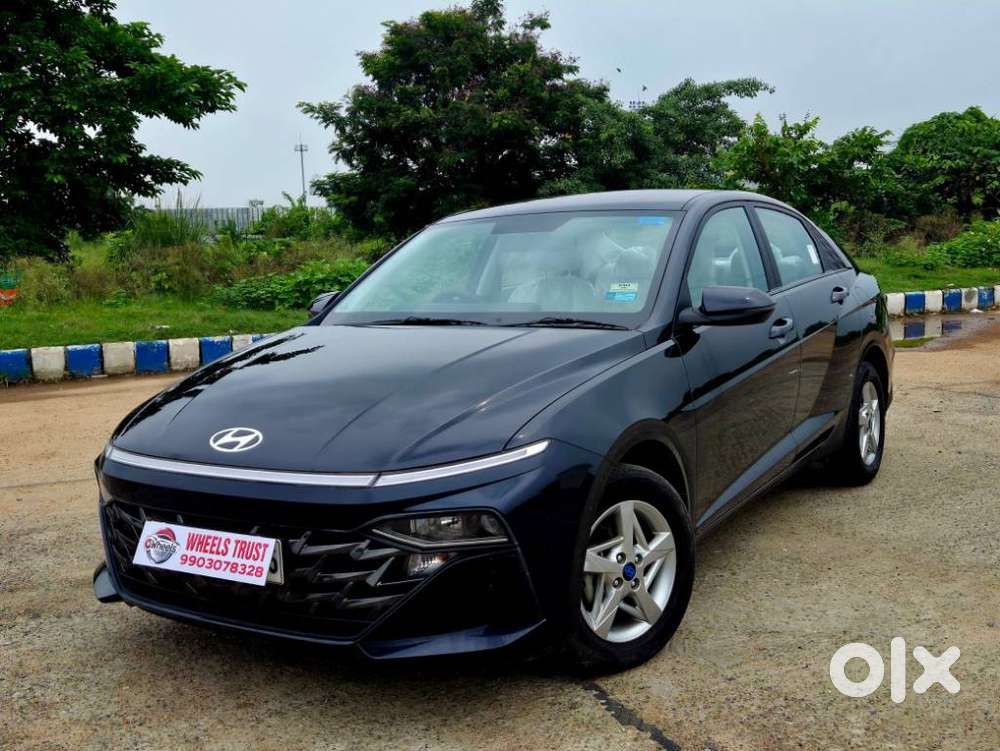 Hyundai Verna 1.5 S Petrol Mt, 2023, Petrol