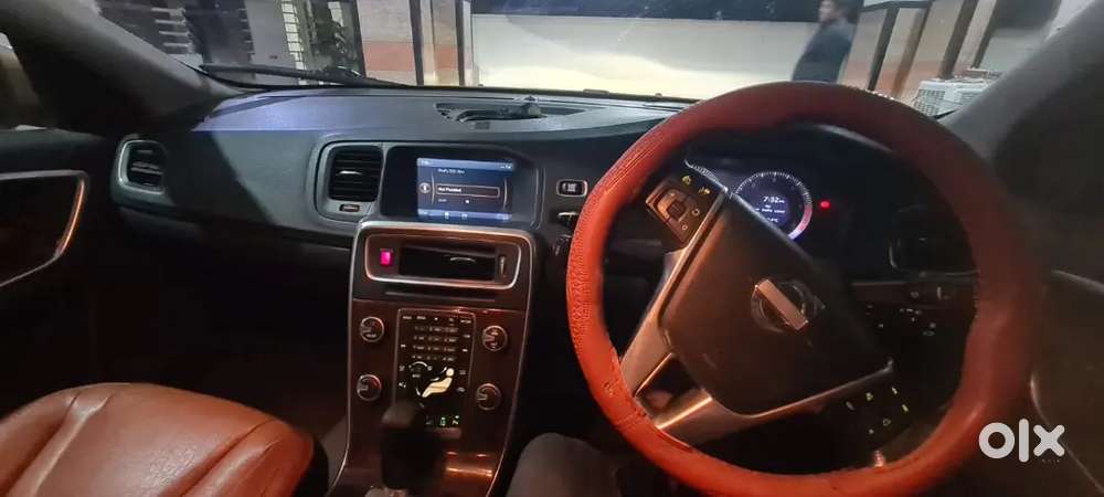 Volvo S60 2011 Diesel Well Maintained