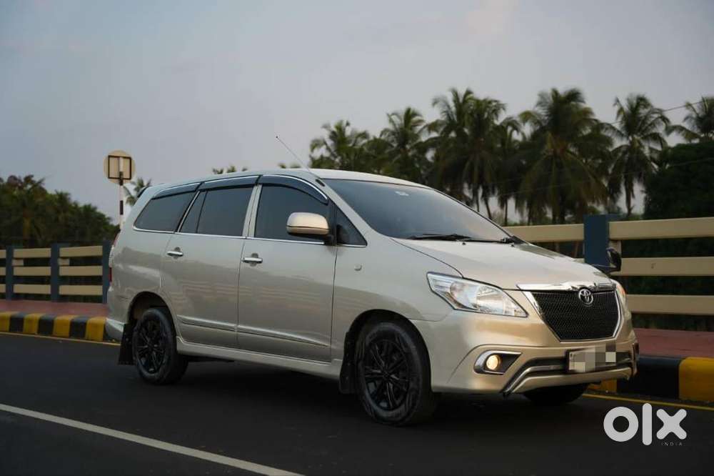 Toyota Innova 2016 Diesel Well Maintained