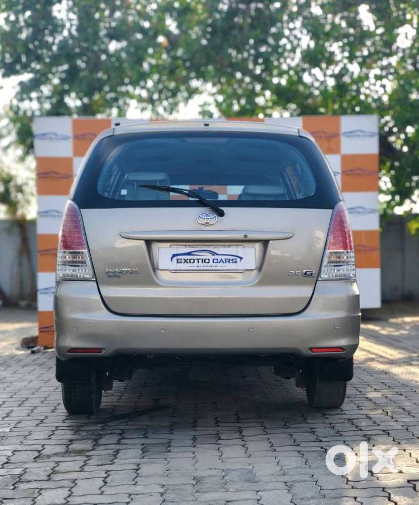 Toyota Innova 2004-2011 2.5 G (diesel) 8 Seater Bs Iv, 2009, Diesel