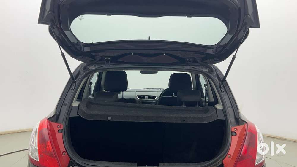 Maruti Suzuki Swift Vvt Vxi, 2016, Petrol