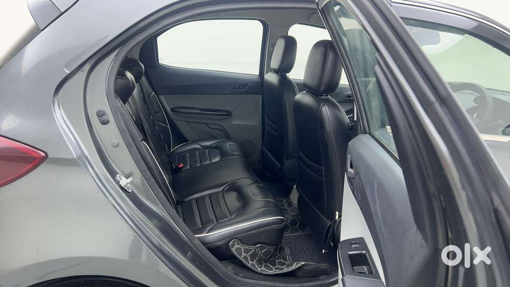 Tata Tiago 1.2 Revotron Xt Option, 2023, Petrol