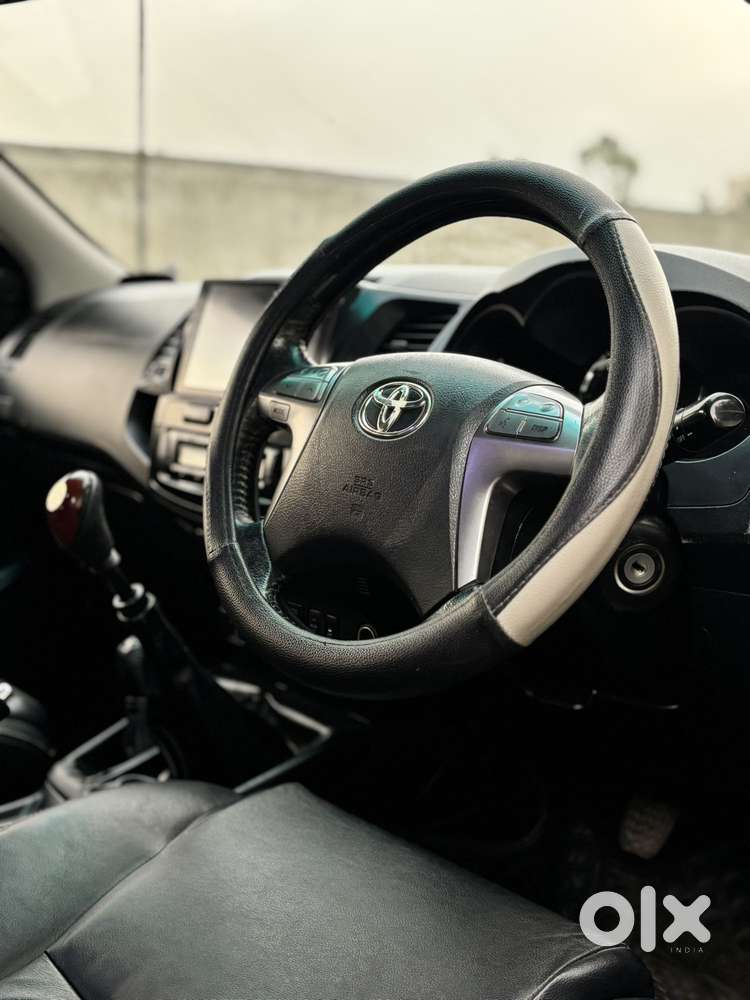 Toyota Fortuner 2011-2016 4x4 Mt, 2015, Diesel