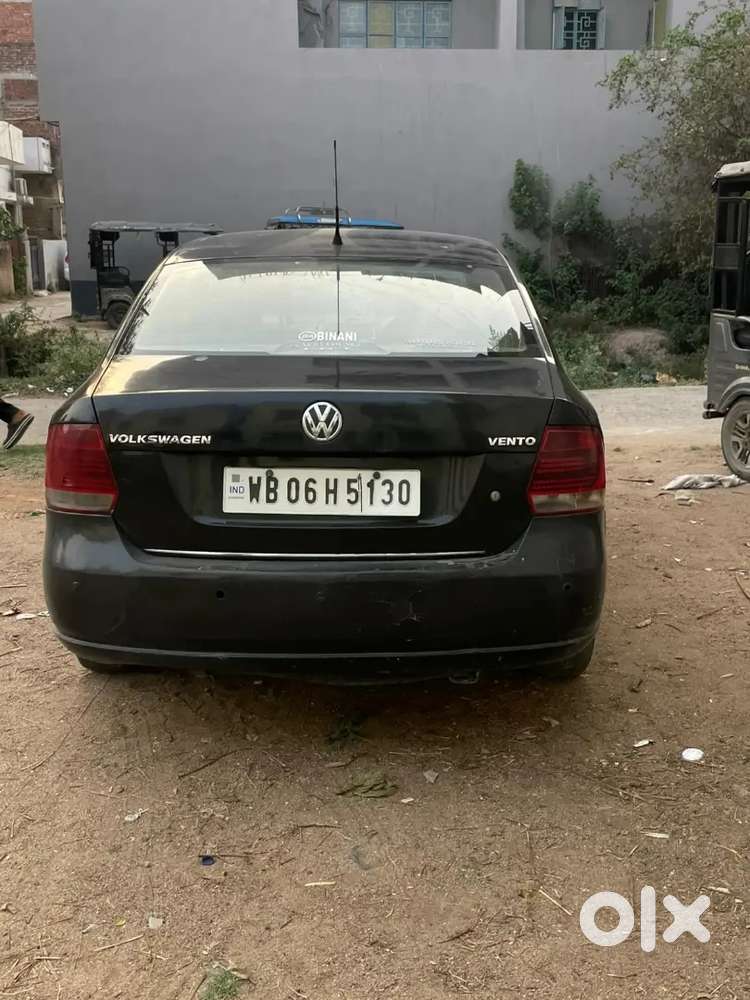 Volkswagen Vento 2011 Petrol 61335 Km Driven
