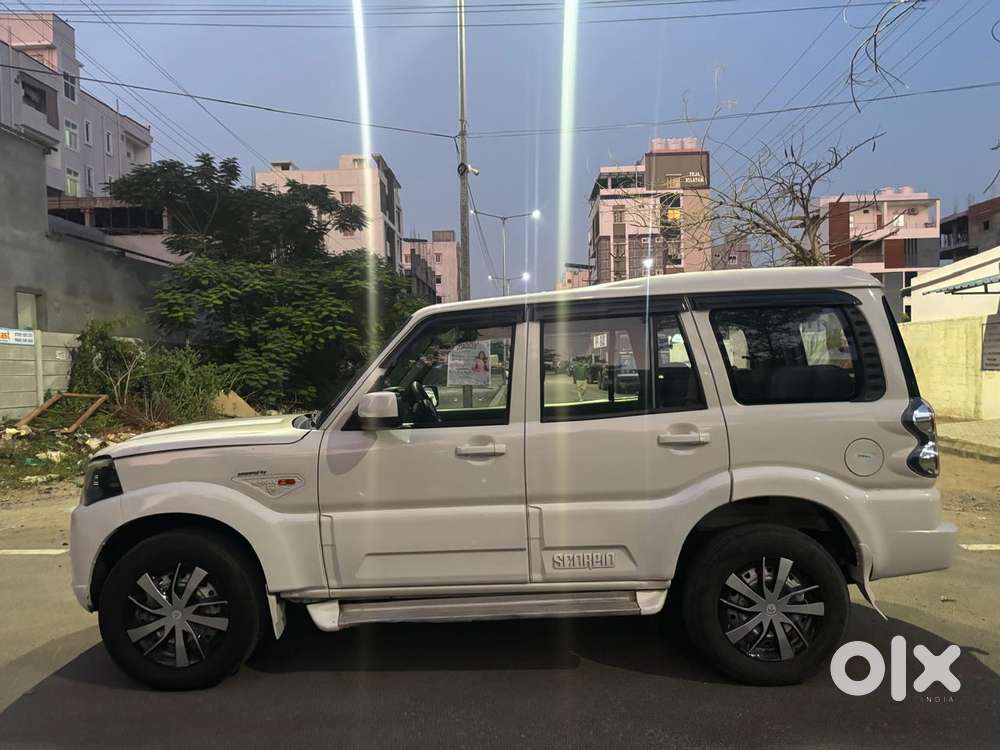 Mahindra Scorpio S Mt 7str, 2016, Diesel