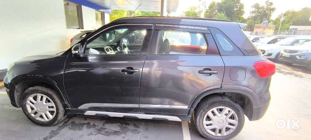 Maruti Suzuki Brezza 1.5 Vxi Smart Hybrid, 2021, Petrol