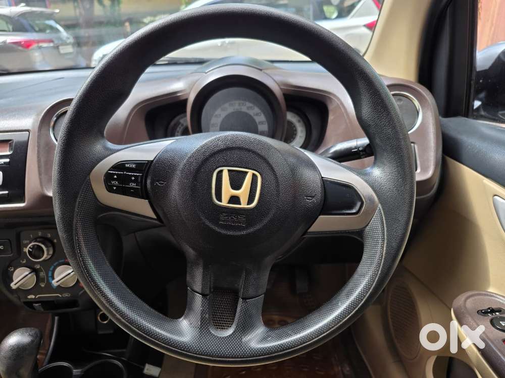 Honda Brio V Automatic, 2012, Petrol
