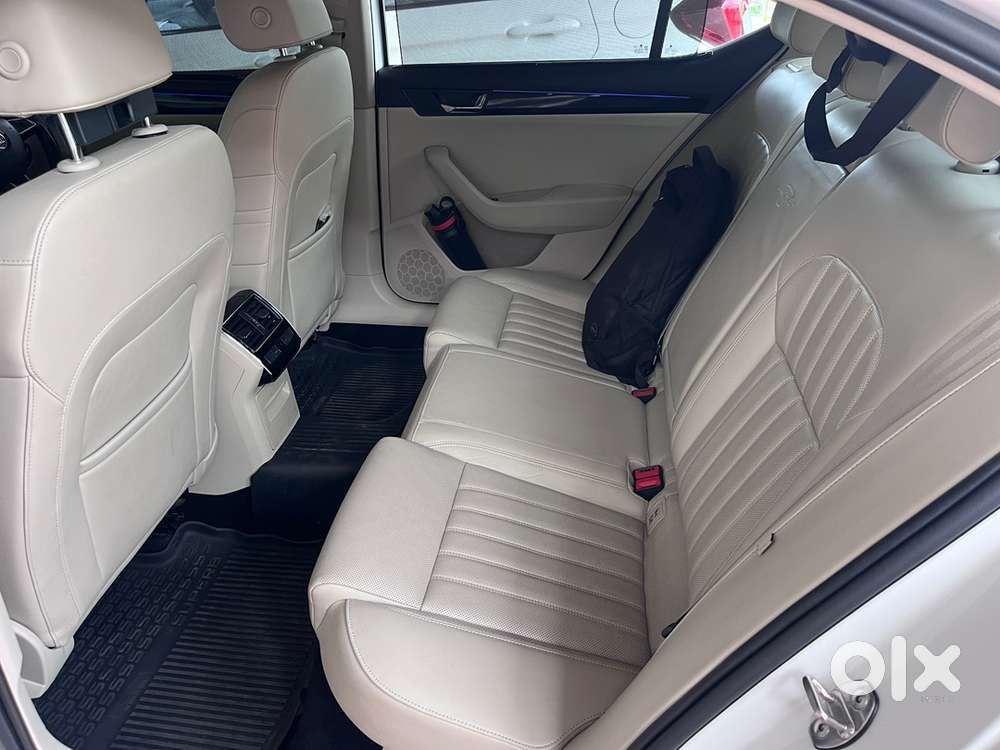 2020 Reg Skoda Superb Under Warrantee