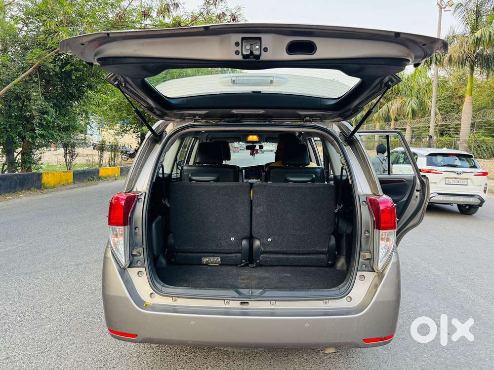 Toyota Innova Crysta 2.4 Z 7 Str, 2017, Diesel