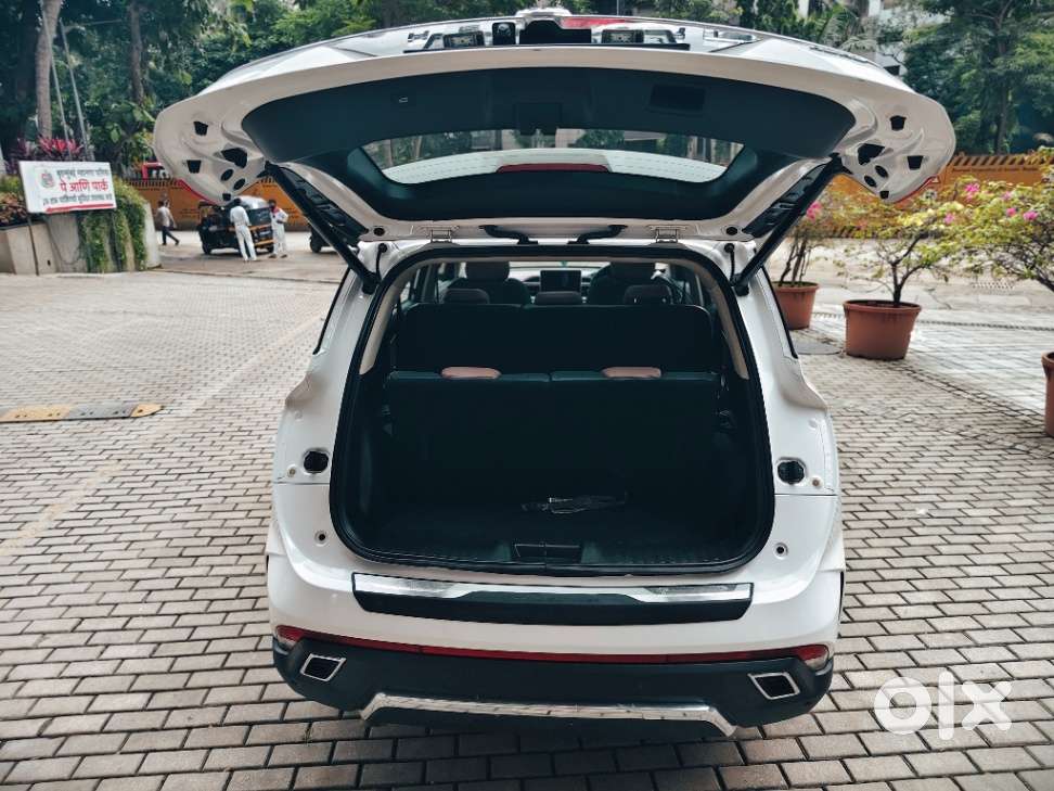 Mg Hector Plus Savvy Pro 1.5 Turbo Petrol Cvt 7 Str, 2023, Petrol
