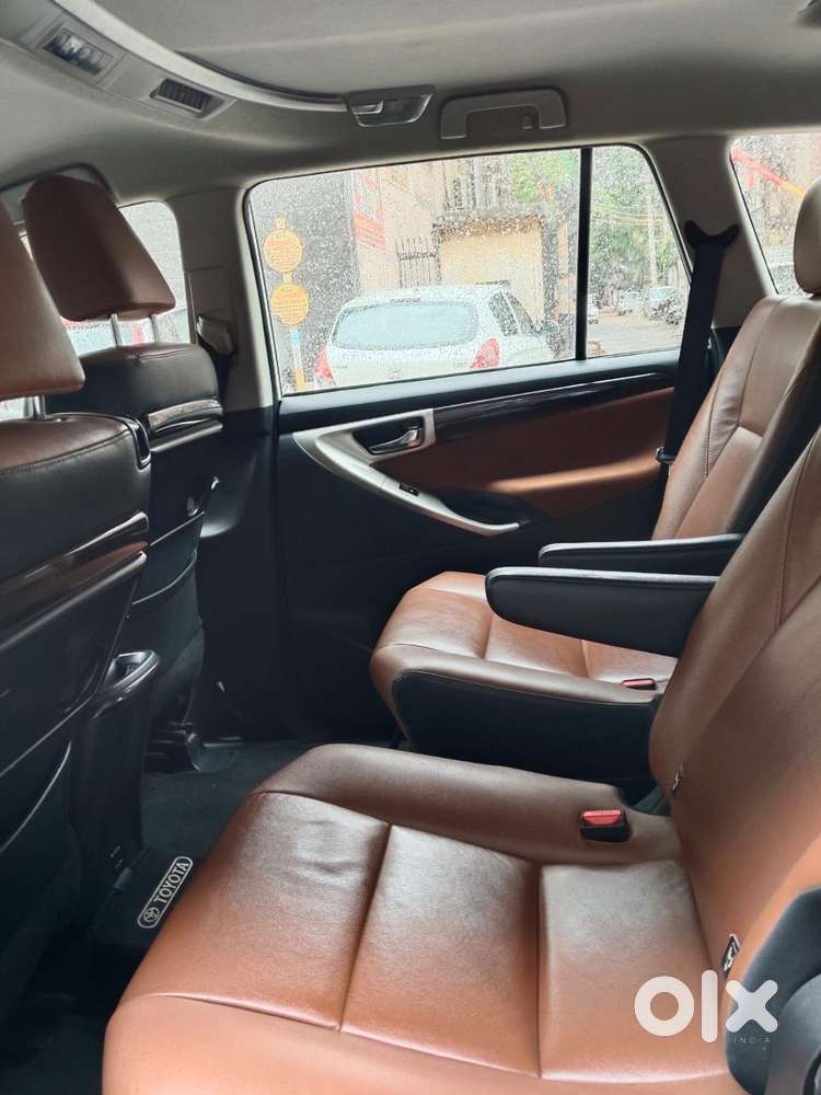 Toyota Innova Crysta 2.8z Automatic, 2019, Diesel