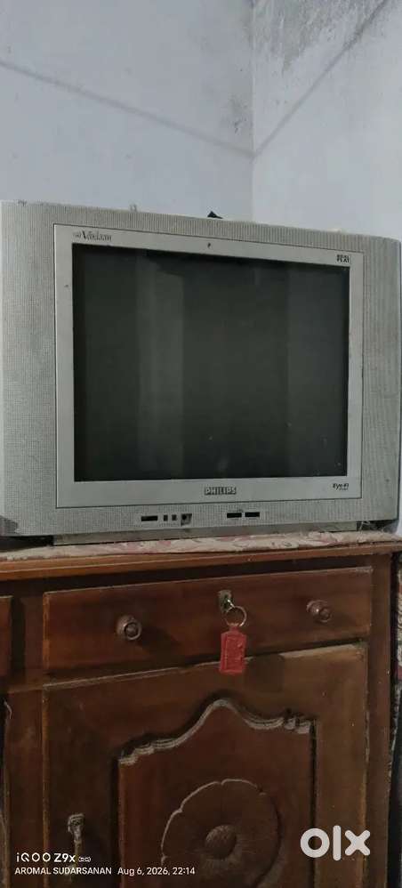 TV with Videocon Receiver For Sale