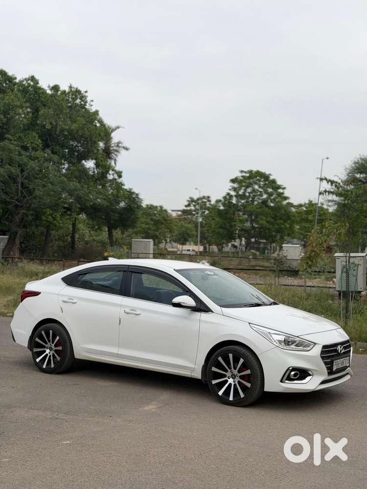 Hyundai Verna Vtvt 1.6 Sx, 2017, Petrol