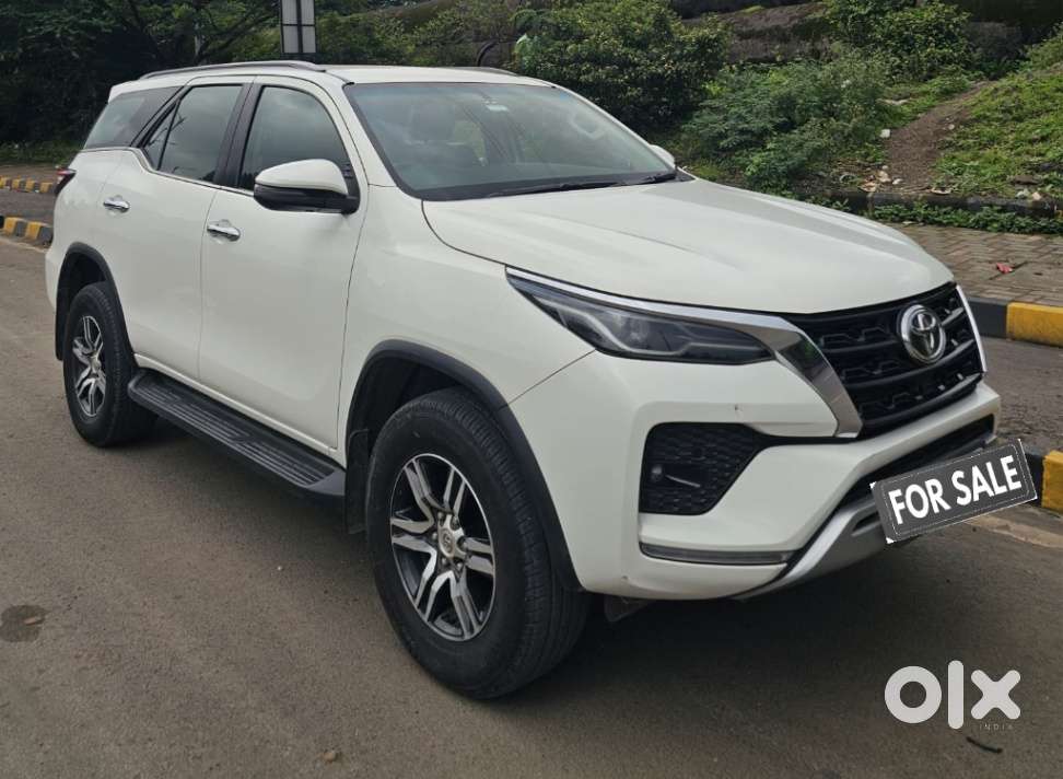 Toyota Fortuner 4x2 At 2.7 Petrol, 2022, Petrol