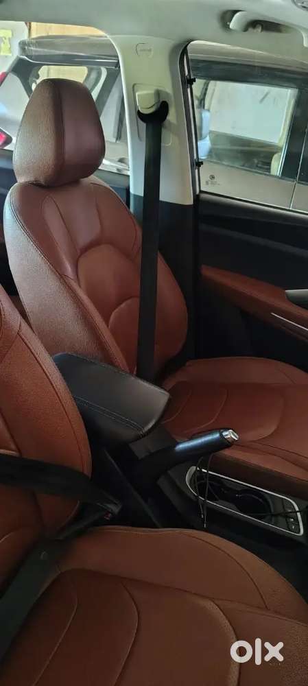 Mg Hector Plus 2.0 Sharp 2021