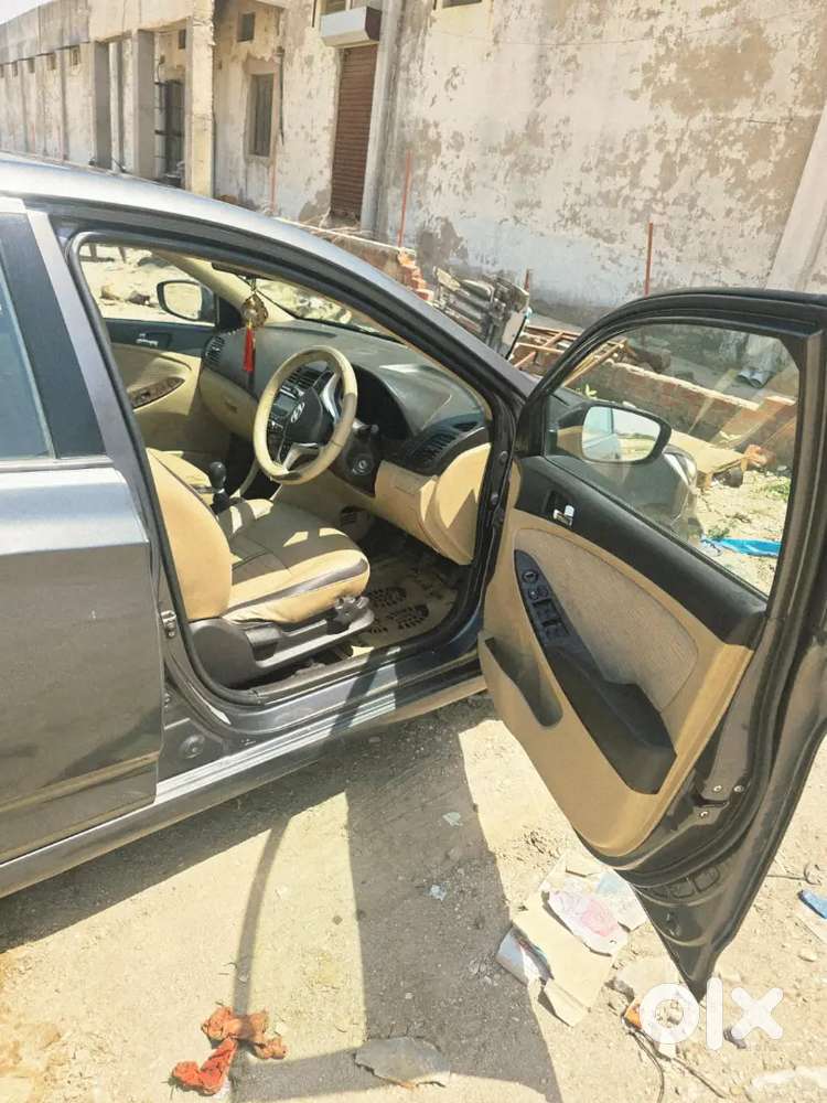 Hyundai Verna 2011 Diesel Well Maintained
