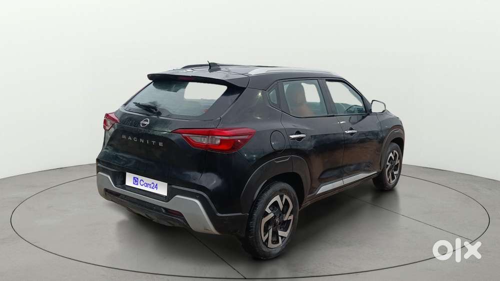 Nissan Magnite 1.0 Xv, 2022, Petrol