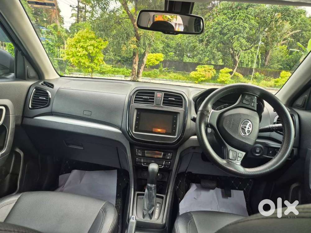 Toyota Urban Cruiser 1.5 Premium Grade At, 2022, Petrol