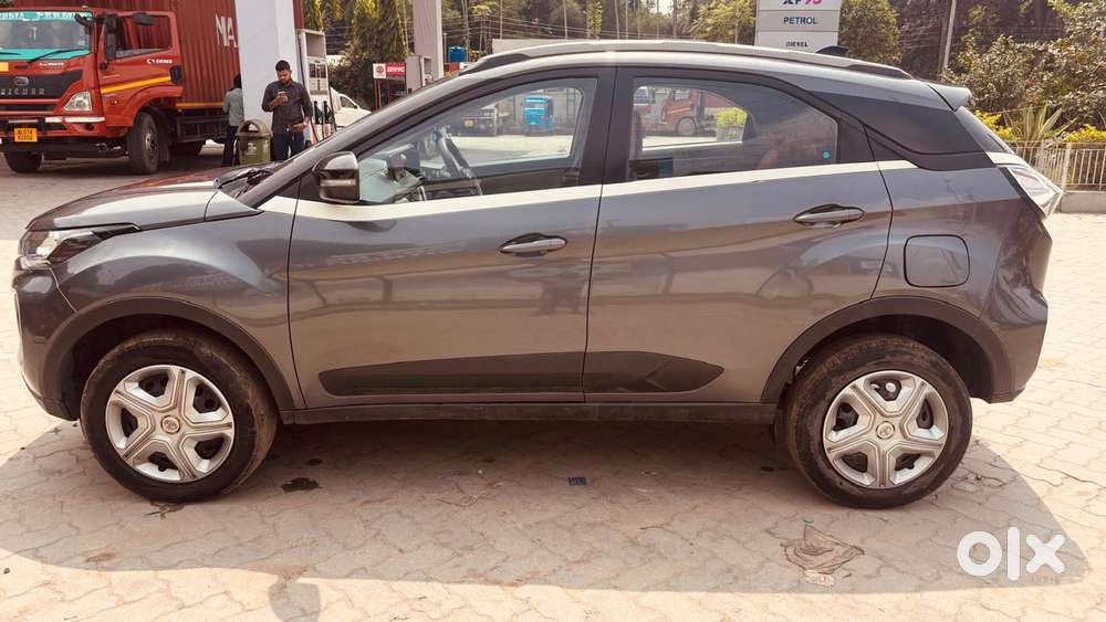 Tata Nexon 1.2 Revotron Xz, 2022, Petrol