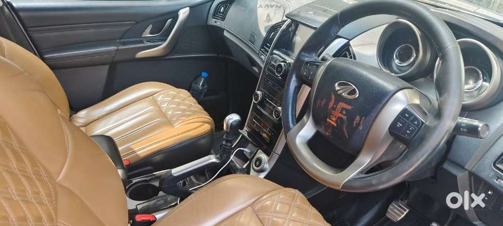 This Xuv Is A Top Model Car W11