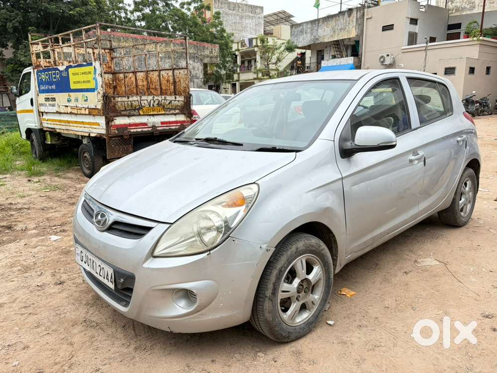Hyundai I20 Sportz 2011