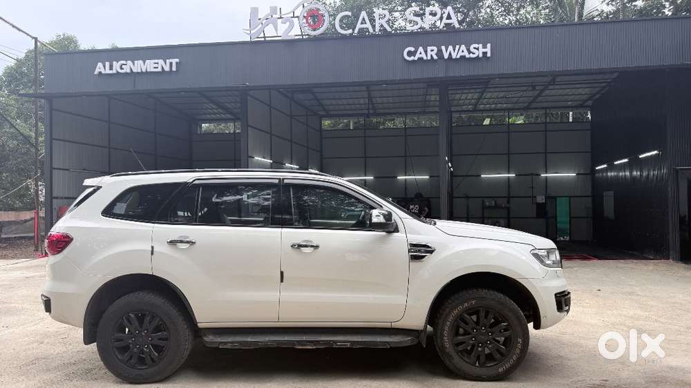2017 Model Endeavour