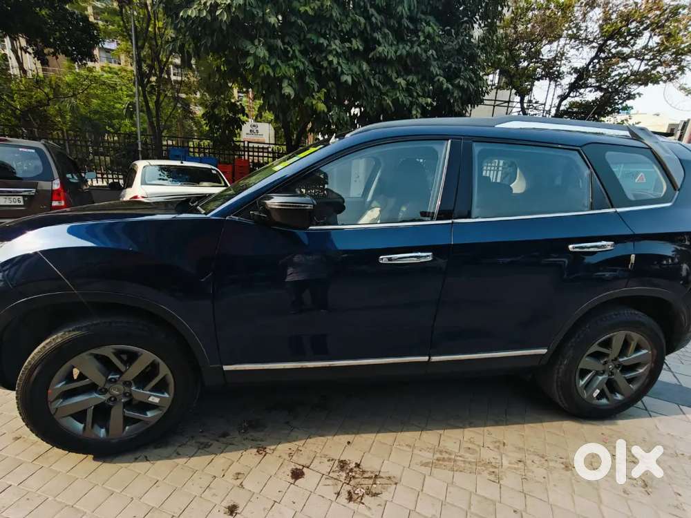 Tata Safari Xt Plus Diesel Manual 2021  72,000 Km  Sunroof