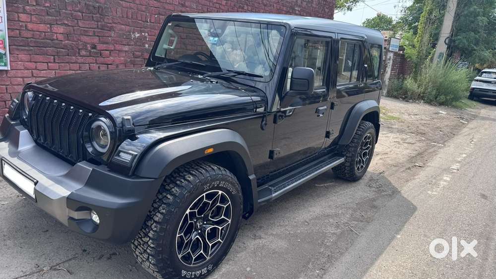 Mahindra Thar Roxx 2025