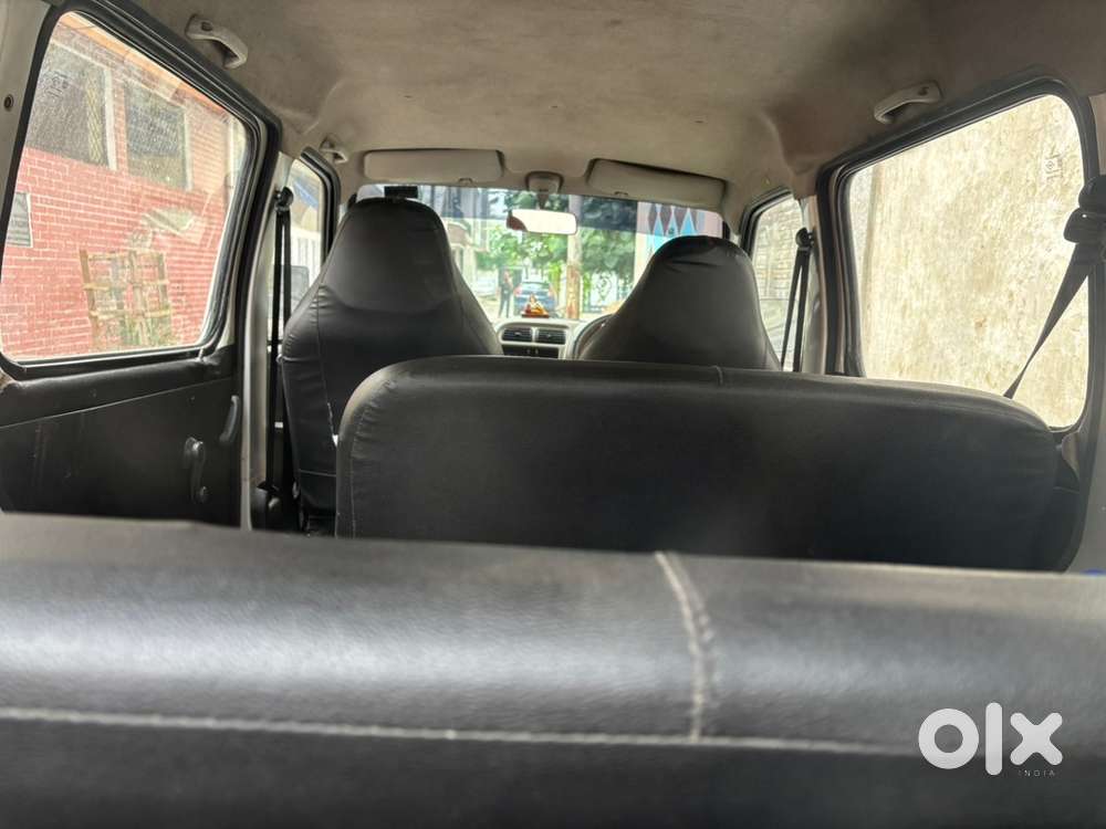 Maruti Suzuki Eeco 2011 Petrol Well Maintained