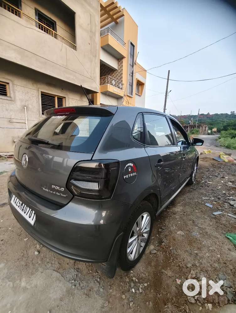 Volkswagen Polo 2013 Car