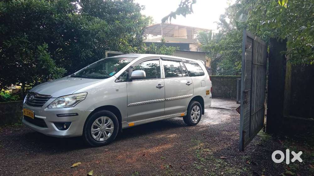 Toyota Innova 2013 Diesel Well Maintained