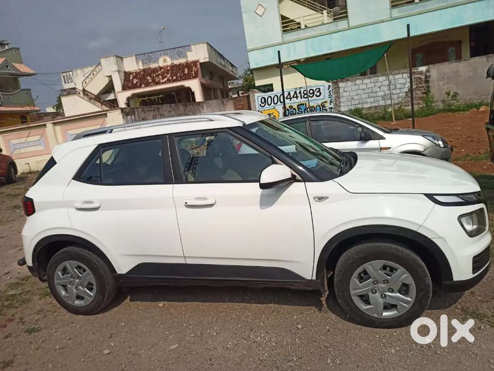 Hyundai Venue Kappa Petrol 2022 Mt
