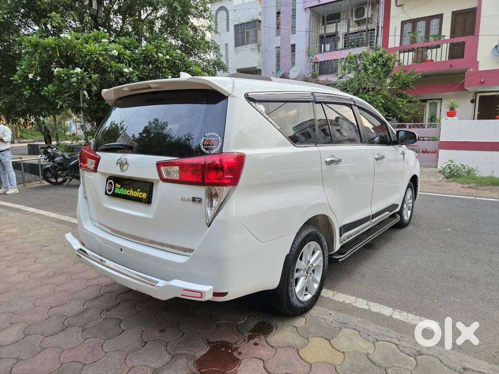 Toyota Innova Crysta 2.4 Gx Mt 8s, 2020, Diesel