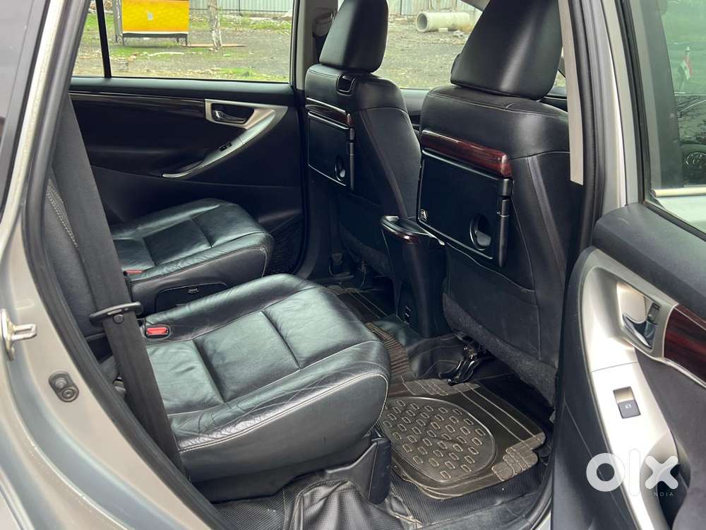 Toyota Innova Crysta Zx 2.4 Diesel 7 Seater, 2018, Diesel