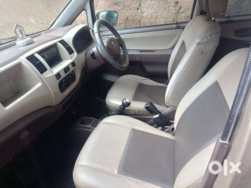 Maruti Suzuki Estilo Lxi Bs-iv, 2010, Petrol