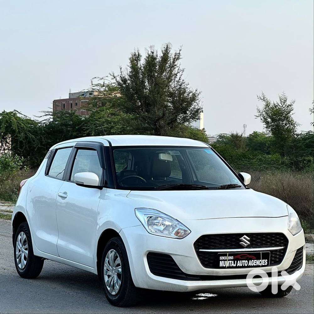 Maruti Suzuki Swift Vxi + Manual, 2024, Petrol